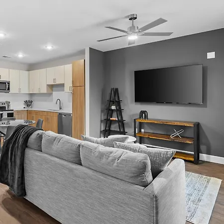 Apartment The Legend Petnhouse The Gulch