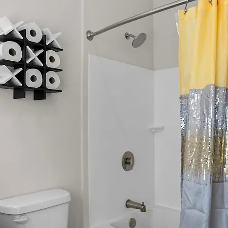 Stylish 1br Walk To The Gulch & Broadway Nashville