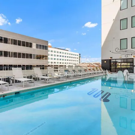 Boutique With Pool Gym And Walk To Midtown Apartment Nashville
