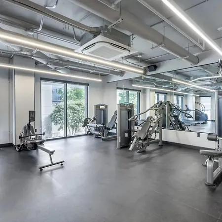 Boutique With Pool Gym And Walk To Midtown * Nashville
