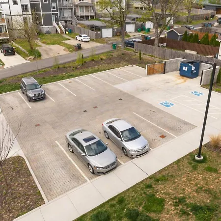 3 Miles To Downtown With Free Parking And Walk To Coffee * Nashville