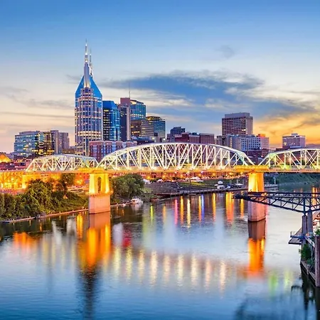 Modern 3br With Rooftop - 10 Min To Broadway Nashville