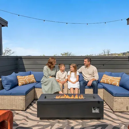 Hideaway - Rooftop - Fire Pit Nights Nashville