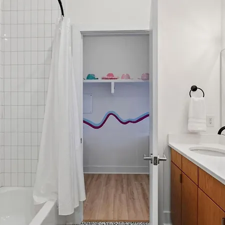 The Bloom House Cosmic Cowgirl By Avantstay Apartment *