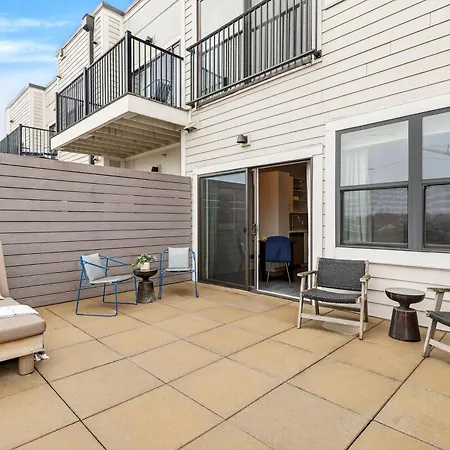 Belcourt By Avantstay Apartment *