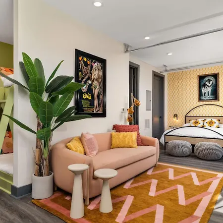 The Penthouse - 3br Rooftop - Downtown Apartment Nashville