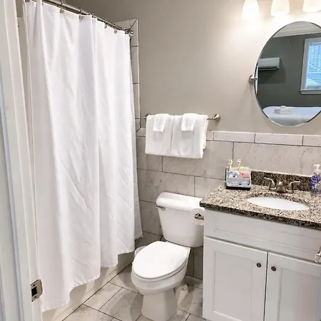 Apartment Bright & Cozy Church Conversion 1br *
