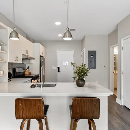 Belcourt By Avantstay Apartment