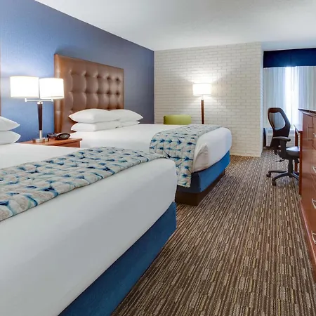 Drury & Airport Hotel Nashville