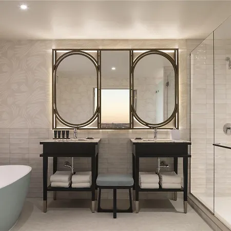 Hyatt Centric Hotel 4*