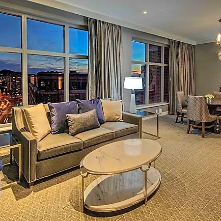 Hilton Hills Hotel Nashville