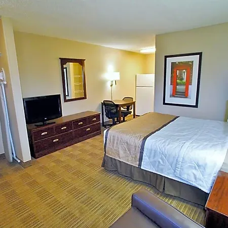 Extended America Select - - Airport Hotel 2*