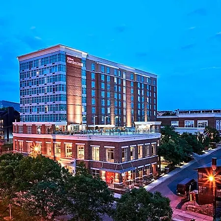 Hilton Garden Downtown Convention Center Nashville