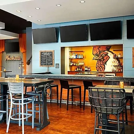 Hotel Hilton Garden Downtown Convention Center 3*