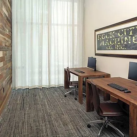 Hyatt Place Downtown Hotel 3*