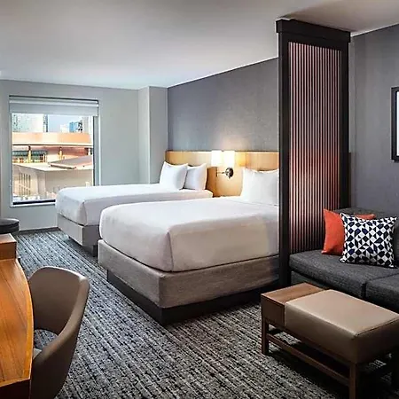 Hyatt Place Downtown Hotel