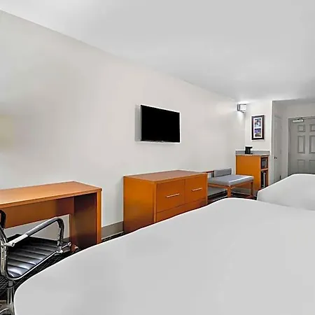 Comfort & Near Tanger Outlets I-24 Antioch Nashville