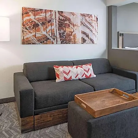 Sonesta Select Airport Hotel 3*