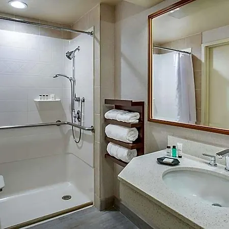 Sheraton Music Airport Hotel