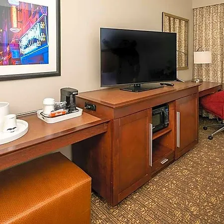 Hotel Hampton & Nashville-green Hills 3*