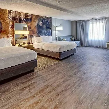 Courtyard By Marriott Vanderbilt West End Hotel Nashville