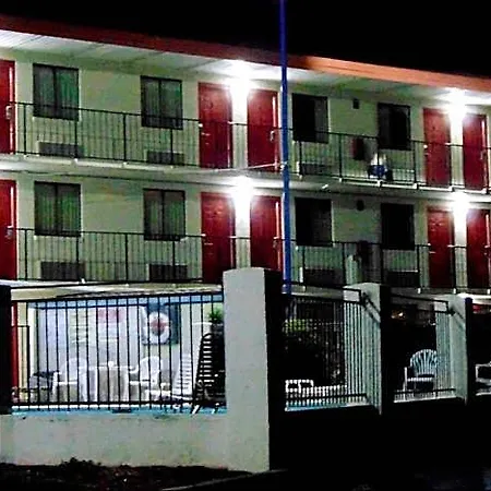 Somatel Airport Hotel Nashville