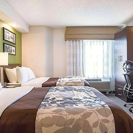 Sleep North - Downtown Area Inn 4*