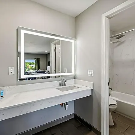 Knights Antioch Hotel