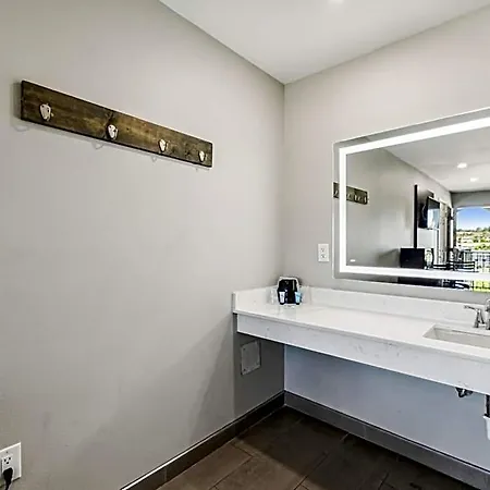Knights Antioch Hotel Nashville