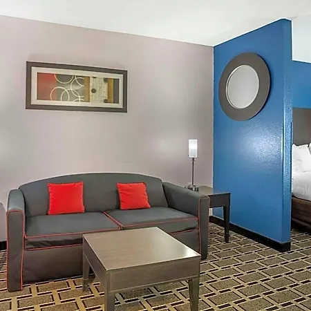 Comfort Airport - Bna Nashville