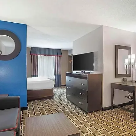 Comfort Airport - Bna Hotel 4*