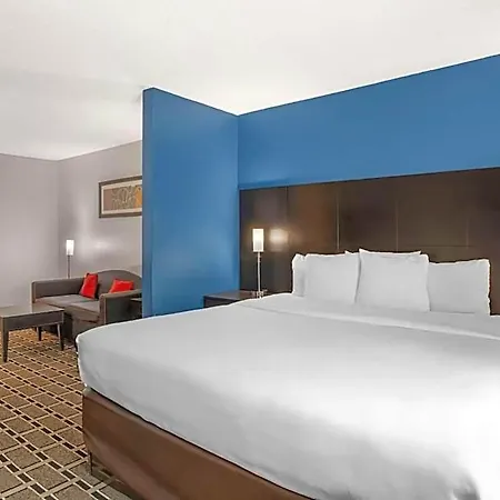 Hotel Comfort Airport - Bna Nashville