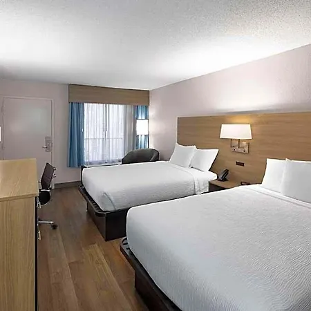 Baymont By Wyndham Airport Nashville