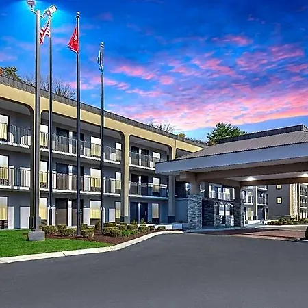 Baymont By Wyndham Airport