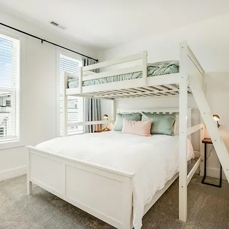 Creative Way Village - Holidays Holiday home Nashville