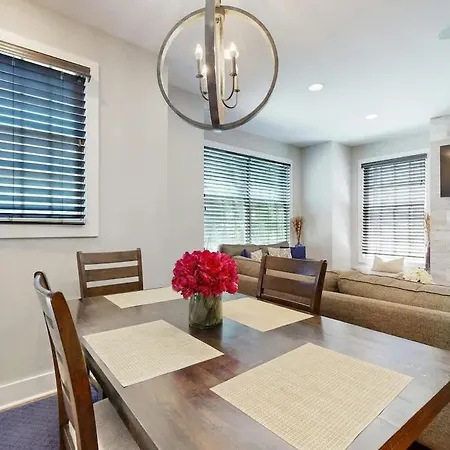 The Gulch Unit B Holiday home