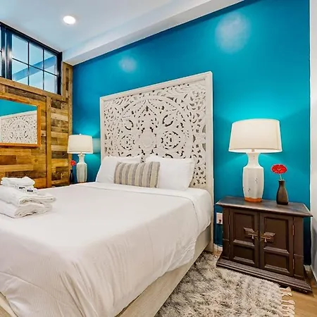 Holiday home Illume 305