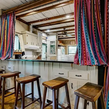 Little House - Holiday home *