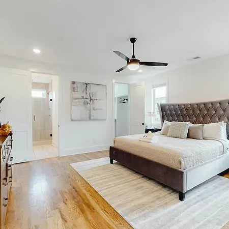 Holiday home Fantasy Oasis Nashville
