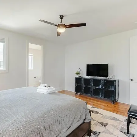 Fantasy Oasis * Nashville