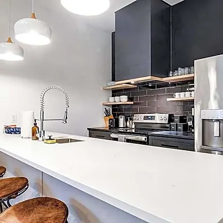 The Grove By Avantstay Stylish And Spacious Perfect For Groups Hotel
