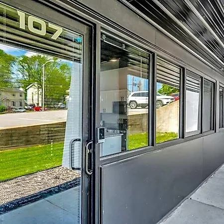 New With 2 Beds 7 Mins To Broadway