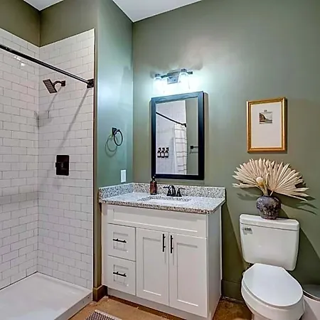 New With 2 Beds 7 Mins To Broadway * Nashville