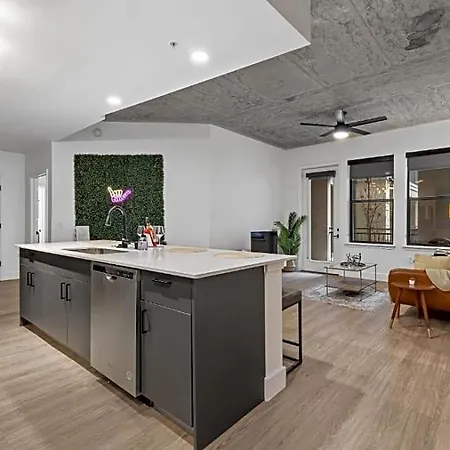 Hotel Cozysuites-midtown Nashville