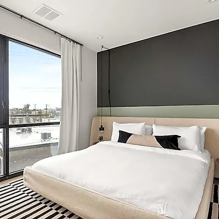 The Eighteen By Kasa Hotel 4*