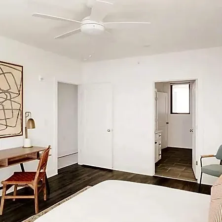 The Grove By Avantstay Stylish And Spacious Perfect For Groups