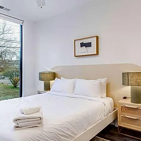 The Grove By Avantstay Stylish And Spacious Perfect For Groups Hotel