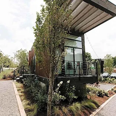 Aparthotel Ironwood Grove, Tiny House