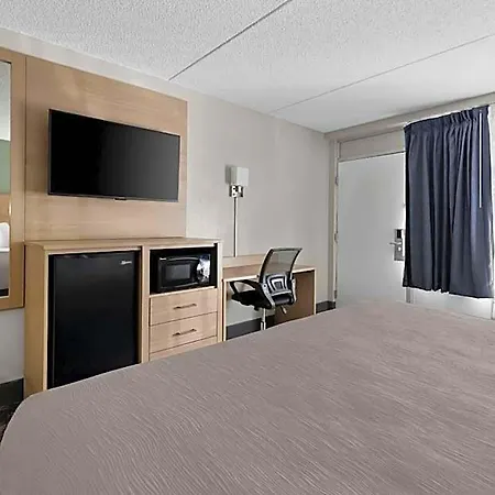 Quality - Opryland Area 4*