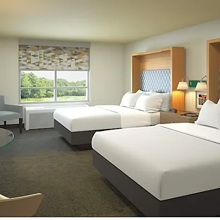 Airport By Ihg Hotel 3*